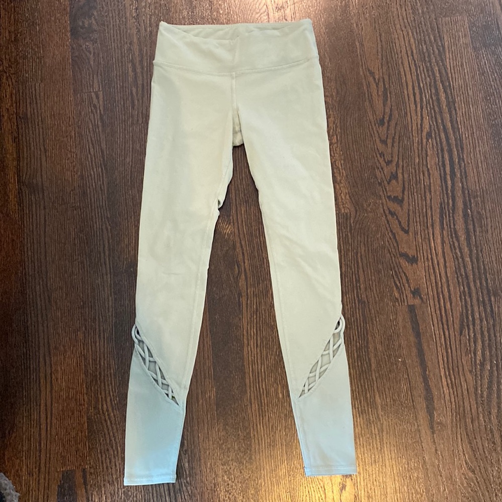 Alo Leggings